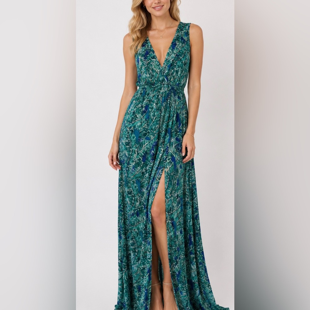 Green Tropical-Print Maxi Dress with Front Slit